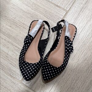 NWT Torrid Polka Dot Slingback Flats